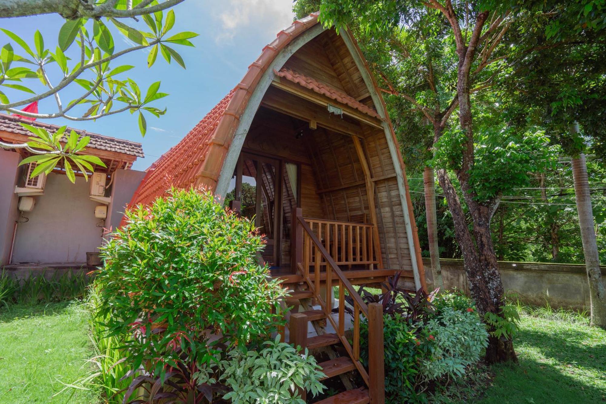 Brisk Homestay Uluwatu Redpartner Екстериор снимка
